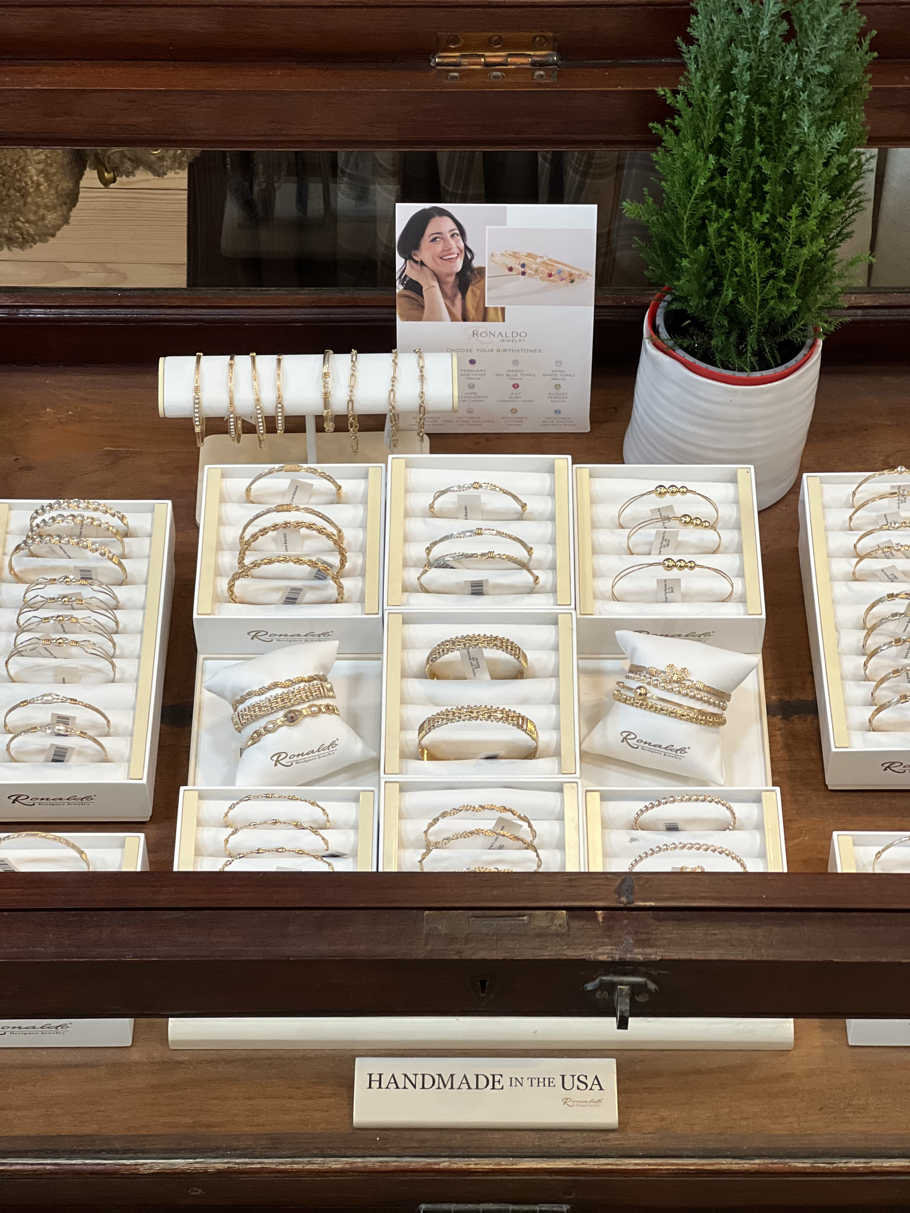 Jewelry and Accessories - Homestyle Collective - Home Decor Shoppe in Saint Jo Texas