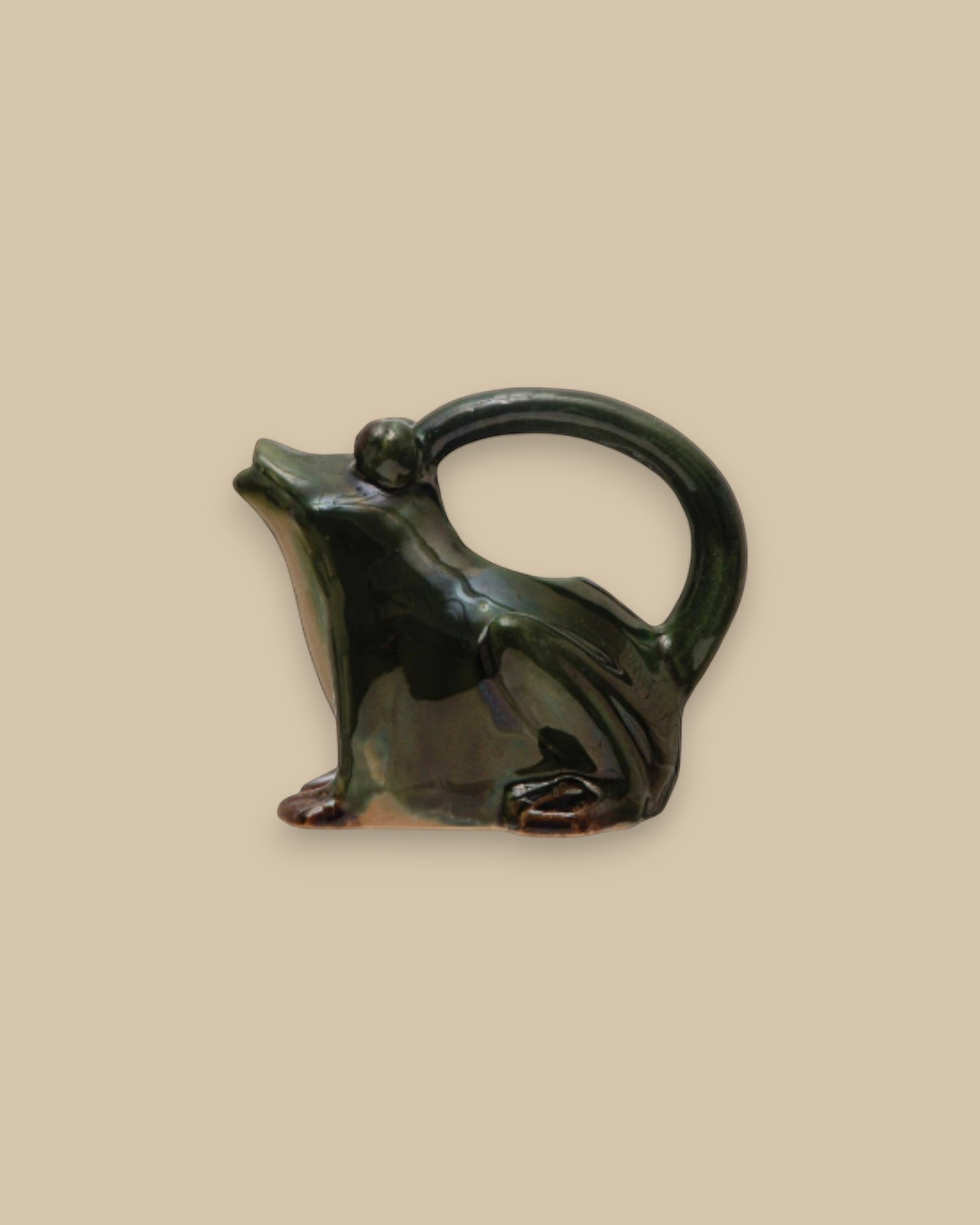 Garden Hopper Pitcher