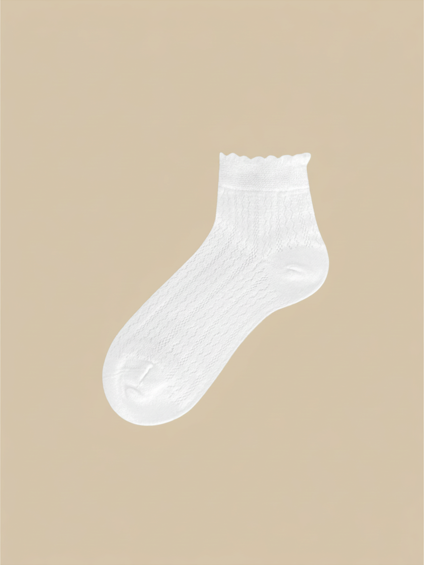 Mesh Ruffle Ankle Socks