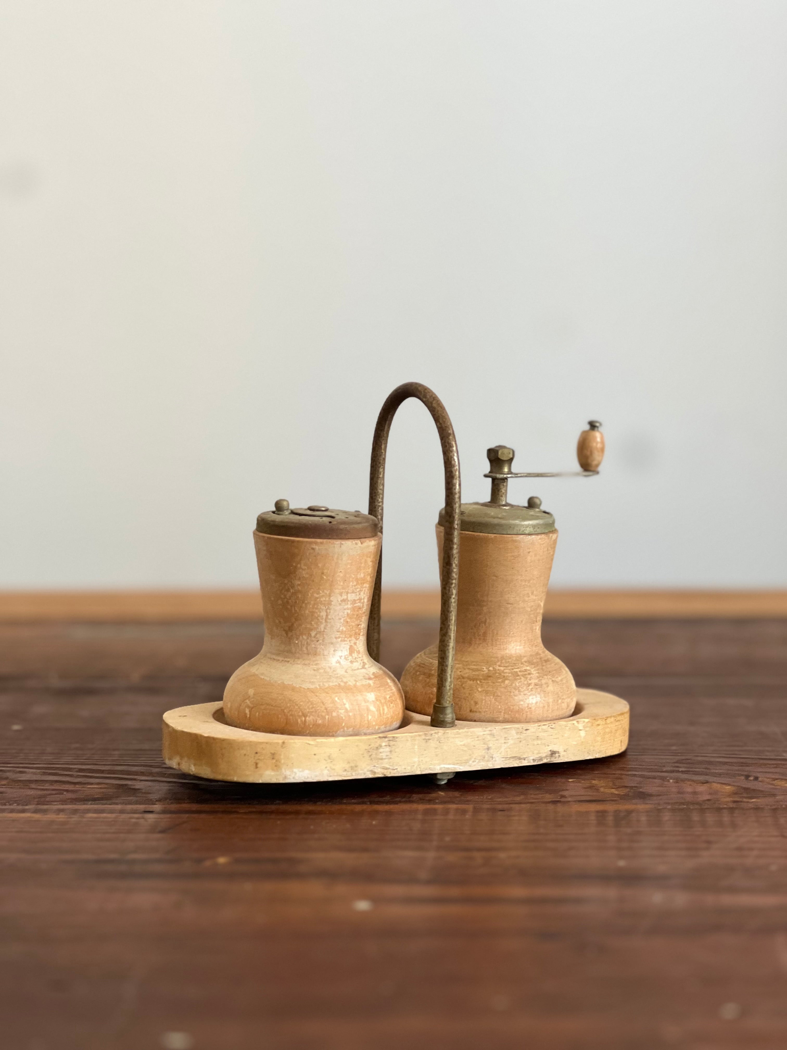 Wooden S&P Shaker Set ( Found )
