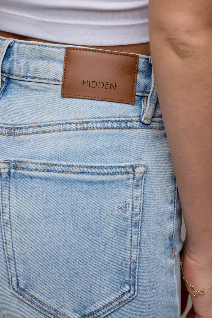 Nori Light Wash Wide Leg Jean