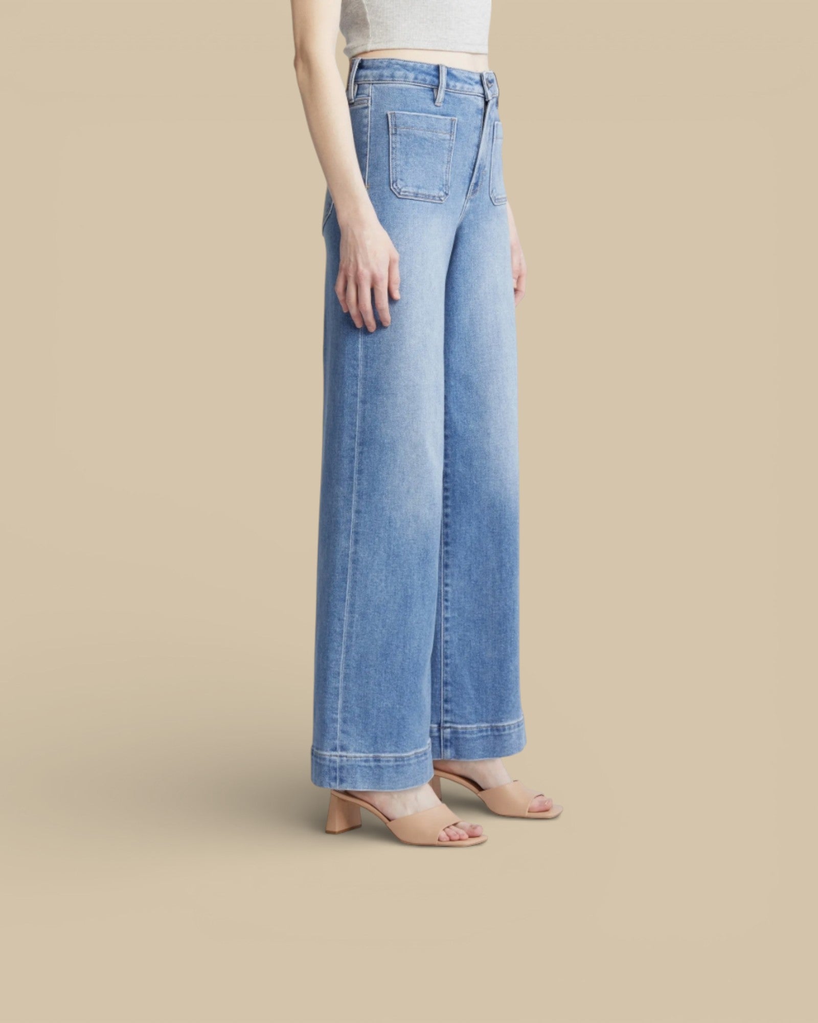 Nori Medium Wash Front Pocket Wide Leg Jean