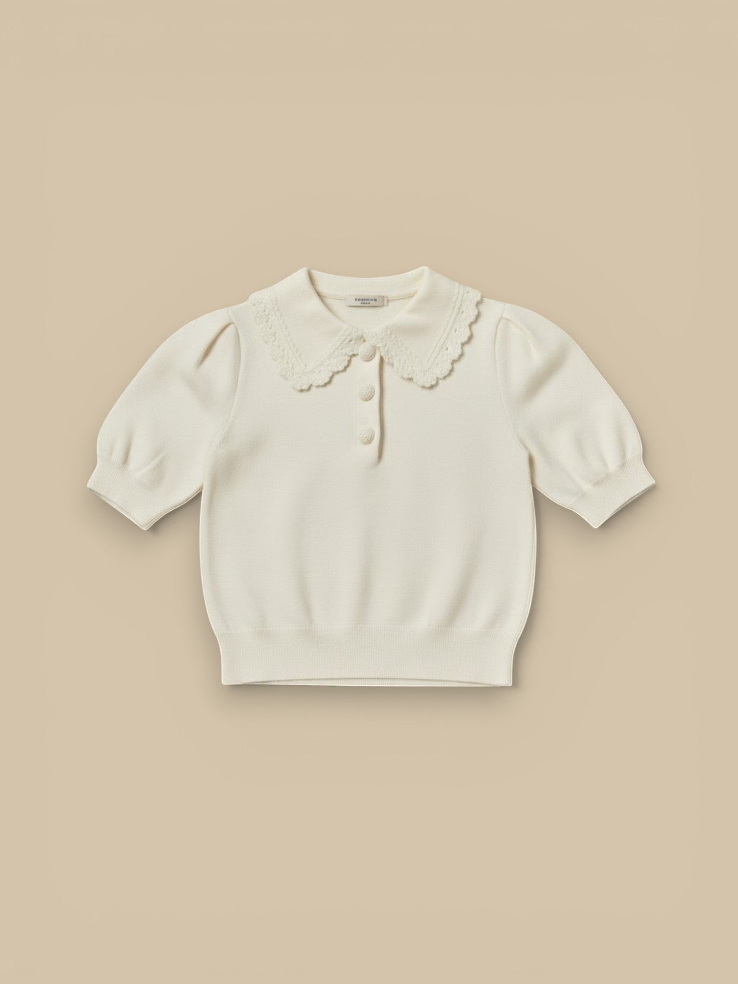 Off-White Scallop Collar Knit Top