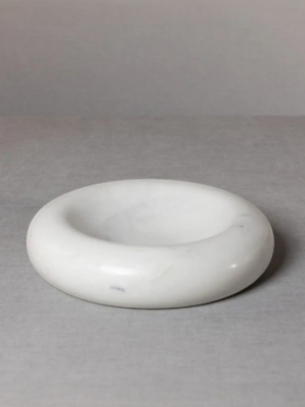 Curved Round Marble Accent Bowl