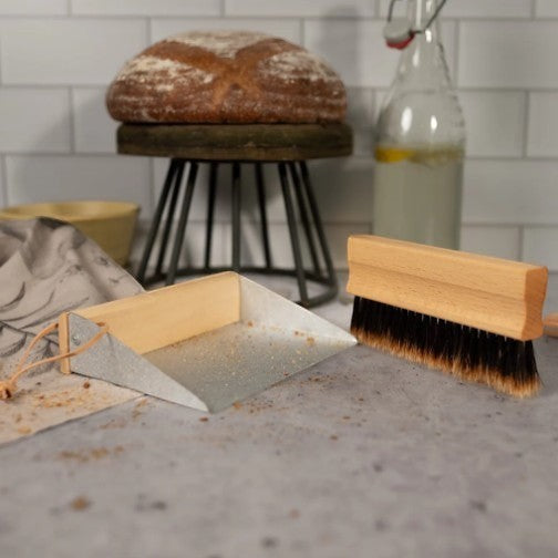 Urbana Table Brush Set