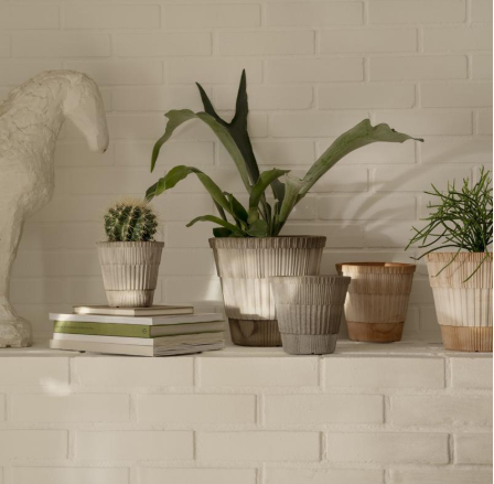 Atlas Pot + Saucer (Grey)