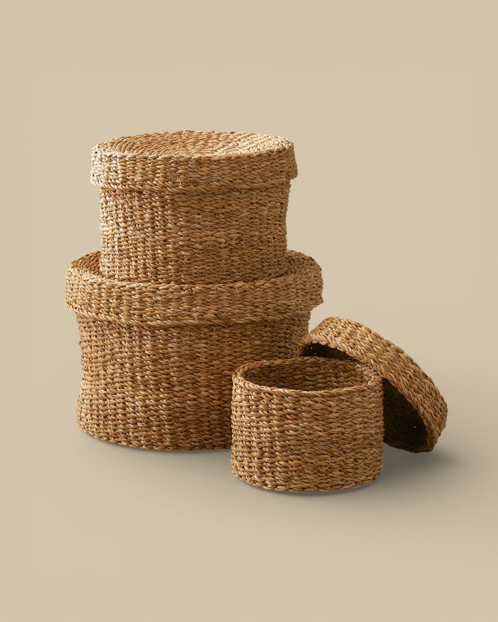 Seagrass Lidded Basket Set