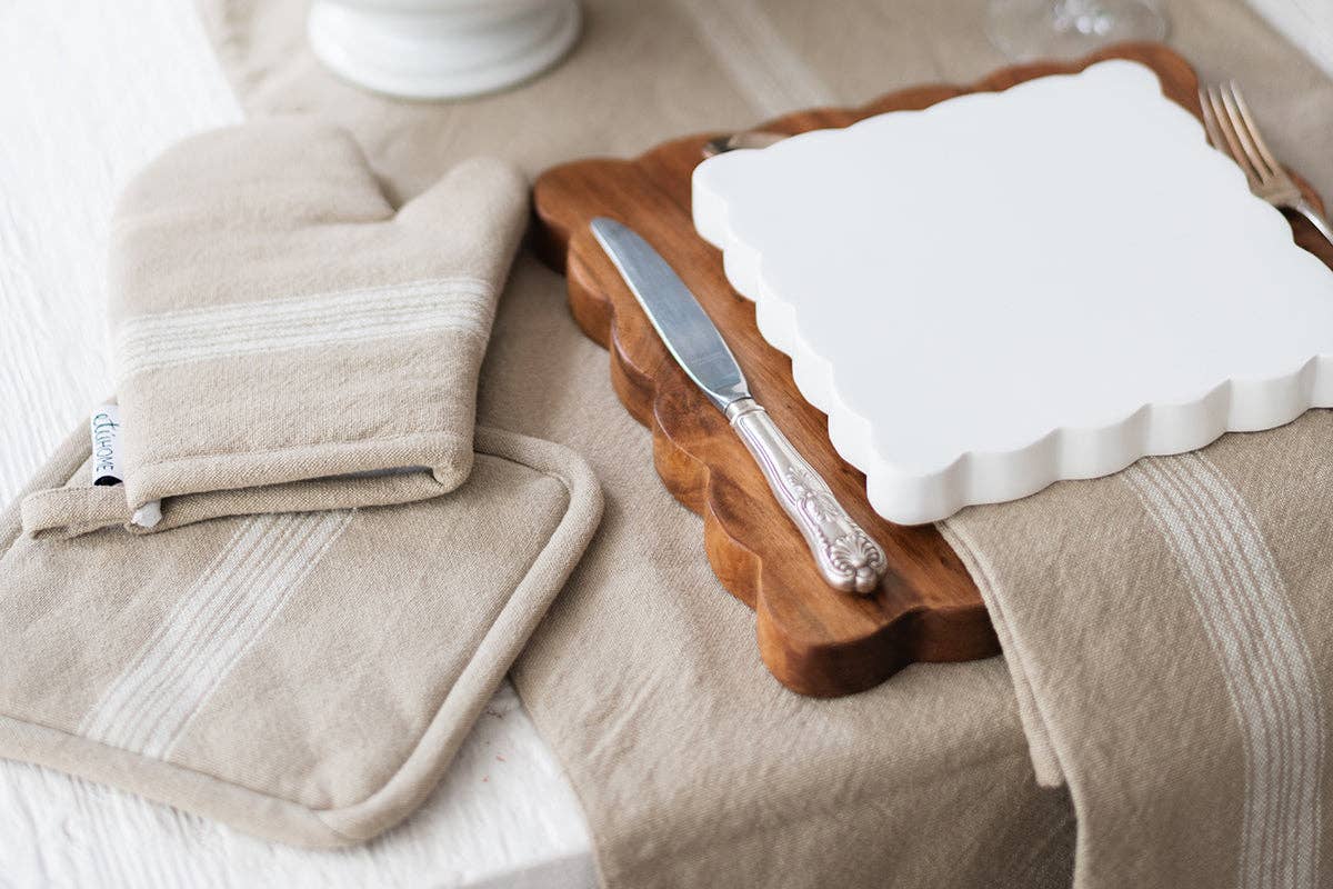 Pot Holder, Vintage White Stripe