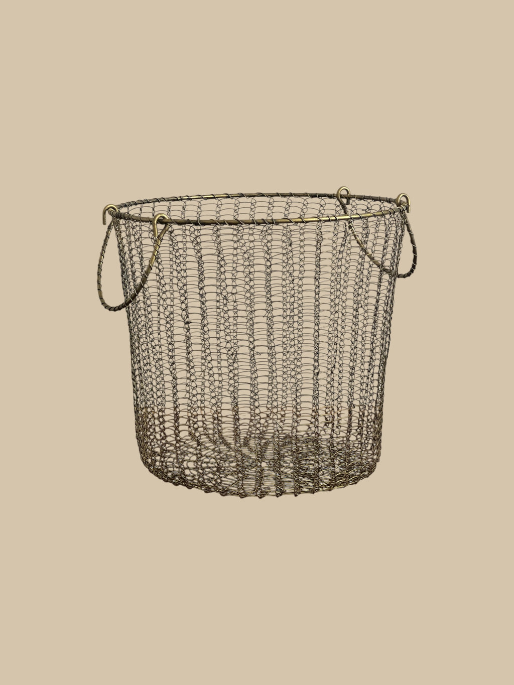 Homestyle Collective Moana brass wire baskets, set of 3, with handles. Open weave design.