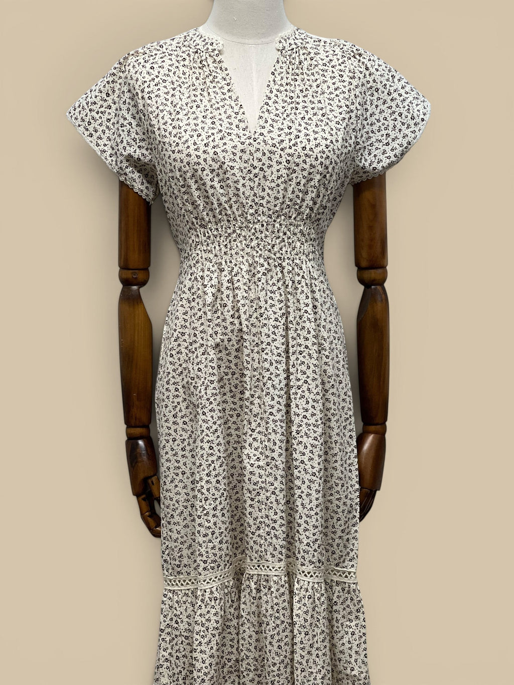 Homestyle Collective brown & ivory ditzy floral print 100% cotton midi dress with smocked waist and lace trim.