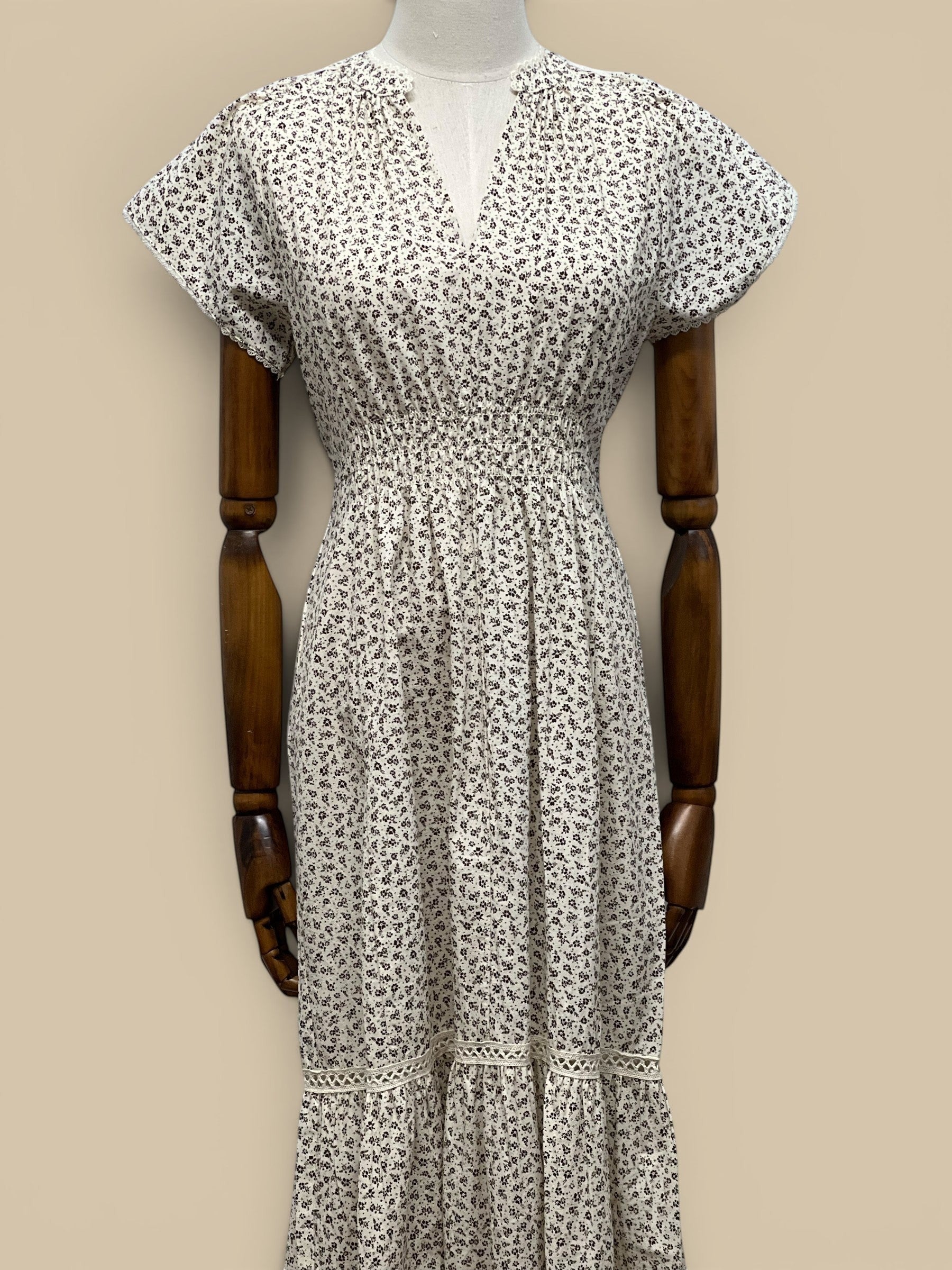 Homestyle Collective brown & ivory ditzy floral print 100% cotton midi dress with smocked waist and lace trim.