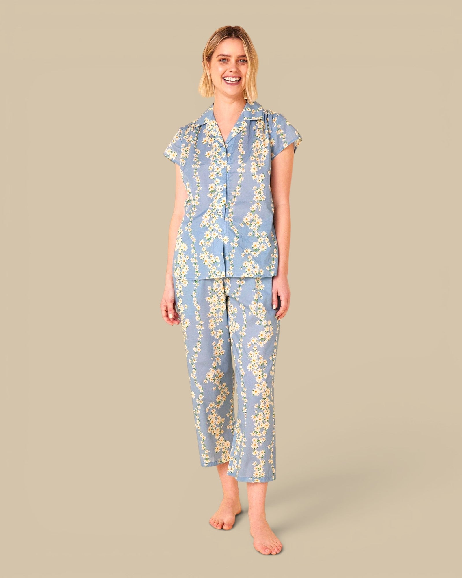 Daisy Sky Capri Pajama Set